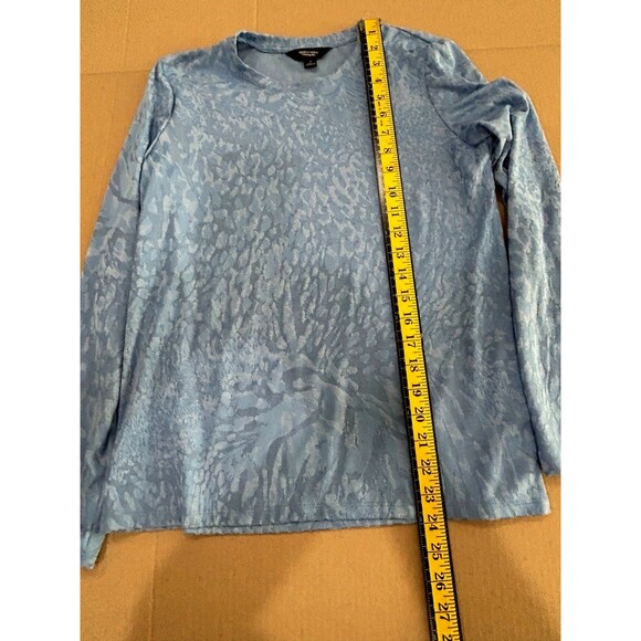 Simply Vera Vera Wang Top Women’s Size Small Color Blue Leopard Print Pattern - Picture 4 of 10
